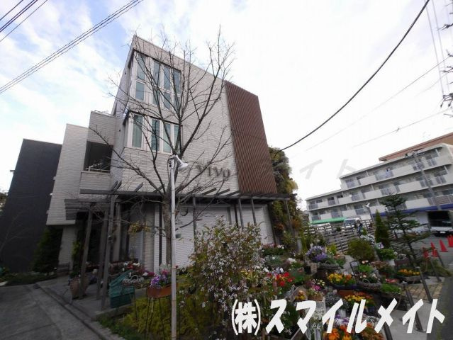 グリーンテラス 横浜の賃貸 不動産を探すなら仲介手数料無料物件が多数のスマイルメイト横浜店