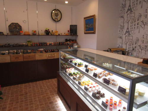 グレイスセブンでご紹介した物件で遂に本格派ケーキ屋さんパティスリールシャトーオープン 東大和市の賃貸 不動産売買なら株式会社グレイスセブン